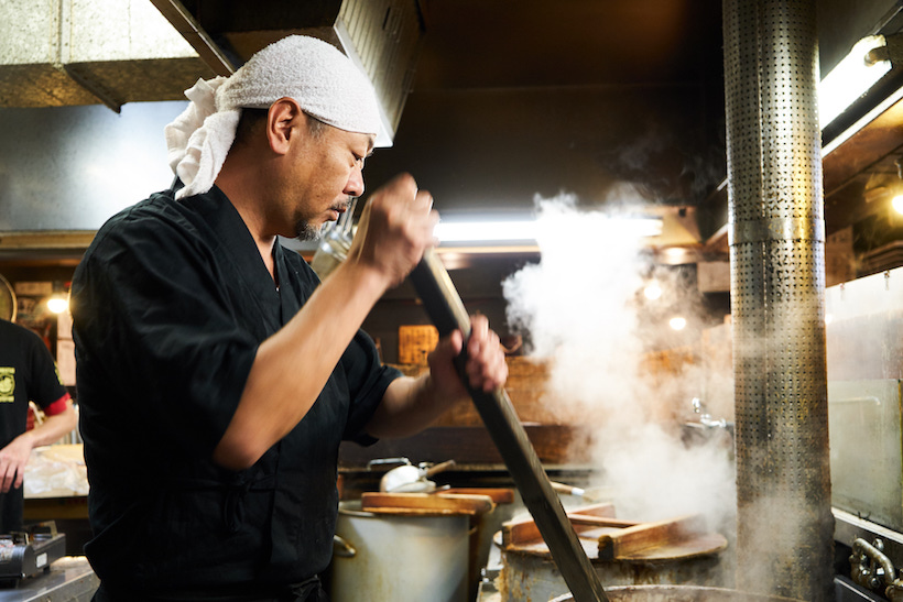 男気あふれる日本一のド豚骨ラーメン「無鉄砲」——サニーデイ・サービス田中貴とRockなRamen