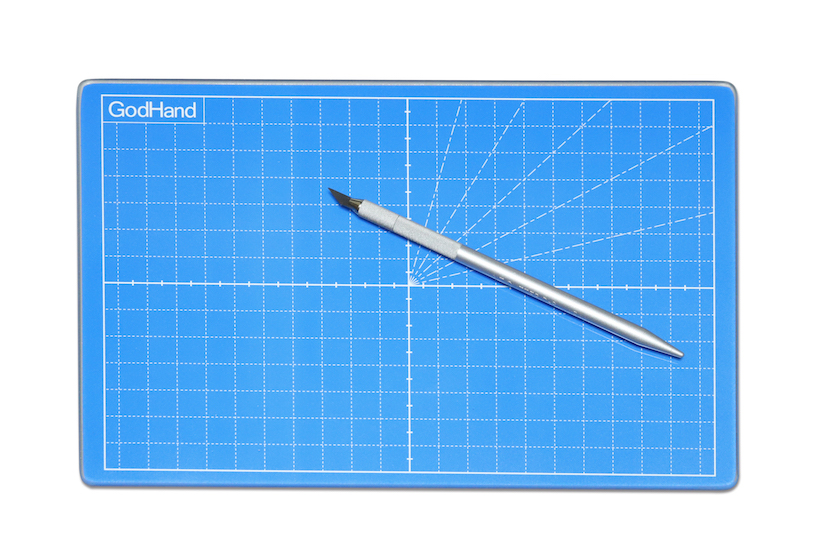 ↑ゴッドハンド「ガラスカッターマット」151x227mm 1944円