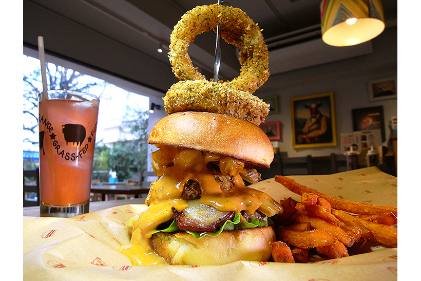 あのトゥモローランドがバーガー店をプロデュースしていた!  ナチュラル＆オーガニックへのこだわりこそ「BAREBURGER」の真骨頂