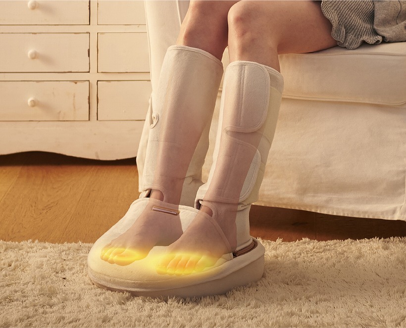↑足先を温める「足先ホッとヒーター」
