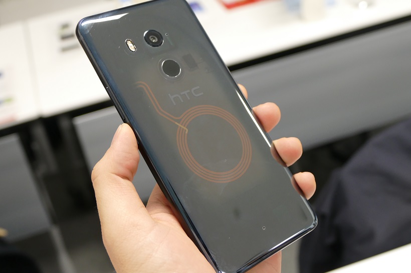 HTC「U11」＆「U11 life」と未発売モデル「U11+」はどうちがう？――新たなUIに大きな期待!