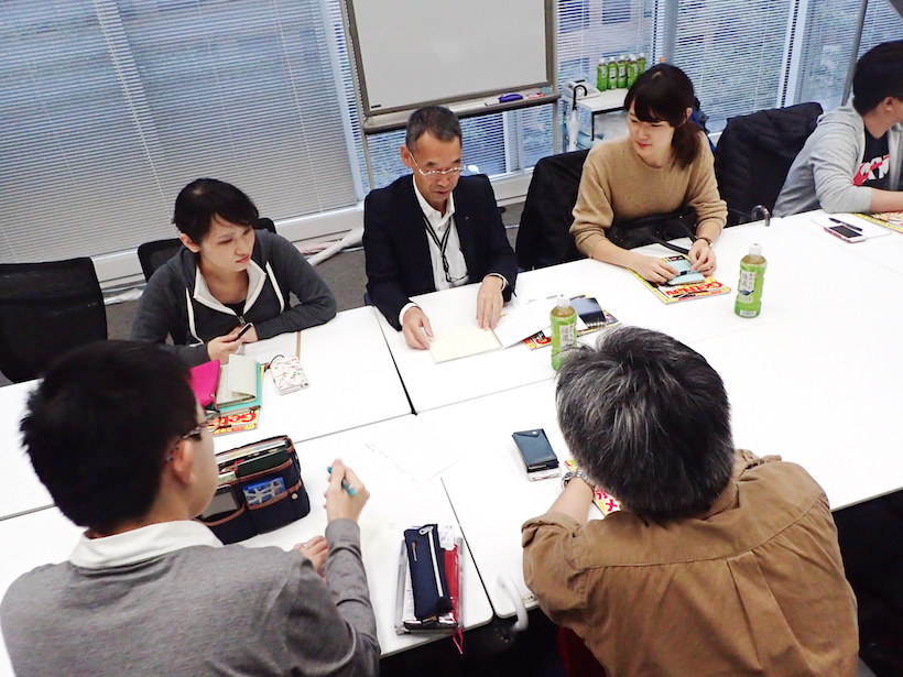↑もはや何が出てくるのか予想もつかないプレゼントークだが、それがまた面白い