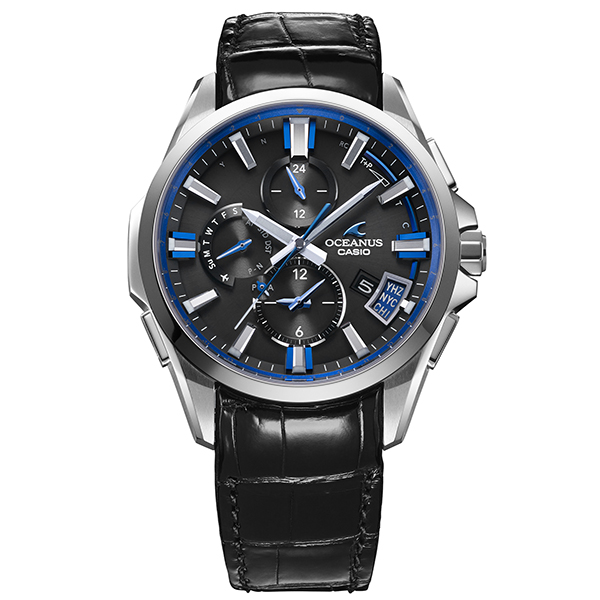 ↑「OCW-G2000L-1AJF」21万6000円。縦51.1×横46.1×厚さ14.3mm/質量68g。3way受信システムに対応した先進モデルに、チタンベゼル&本革クロコバンドを採用した限定品
