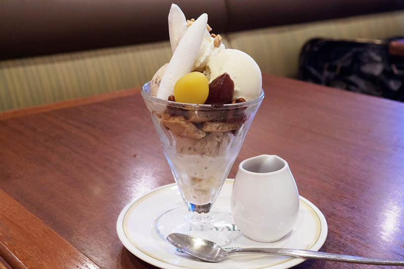 ↑栗のアフォガート 680円(税別)