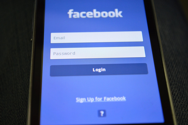 「めんどくさすぎ!」Facebookが「顔認証」で偽アカ排除に乗り出すもユーザーは動揺