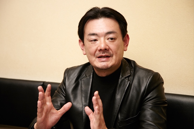 東京・池袋に本社を構えるインポーター、ヌーヴェル・セレクションの代表取締役社長・上田巨樹さん