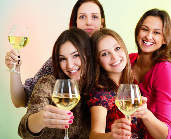 行っていい女子会、絶対に行ってはいけない女子会