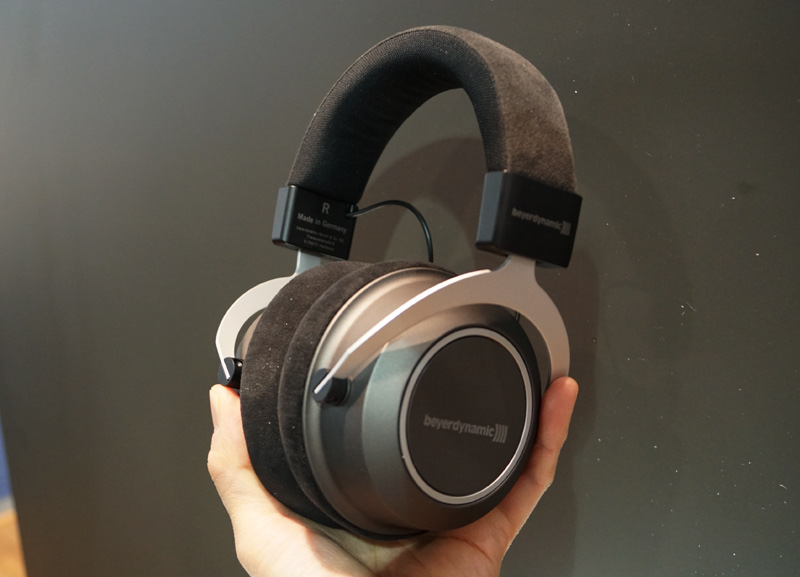 ↑ベイヤーダイナミックの「AMIRON WIRELESS」