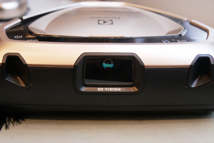 「ロボット掃除機のために片付け」ってヘンじゃない? 「コードレスの雄」17年ぶり新モデル投入で、業界に物申す!