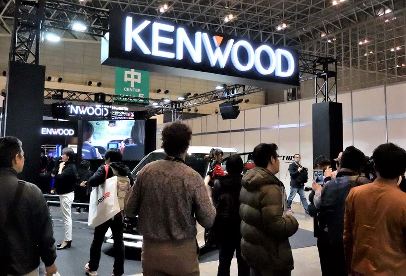 ↑「東京オートサロン2018」に出展したケンウッドのブース