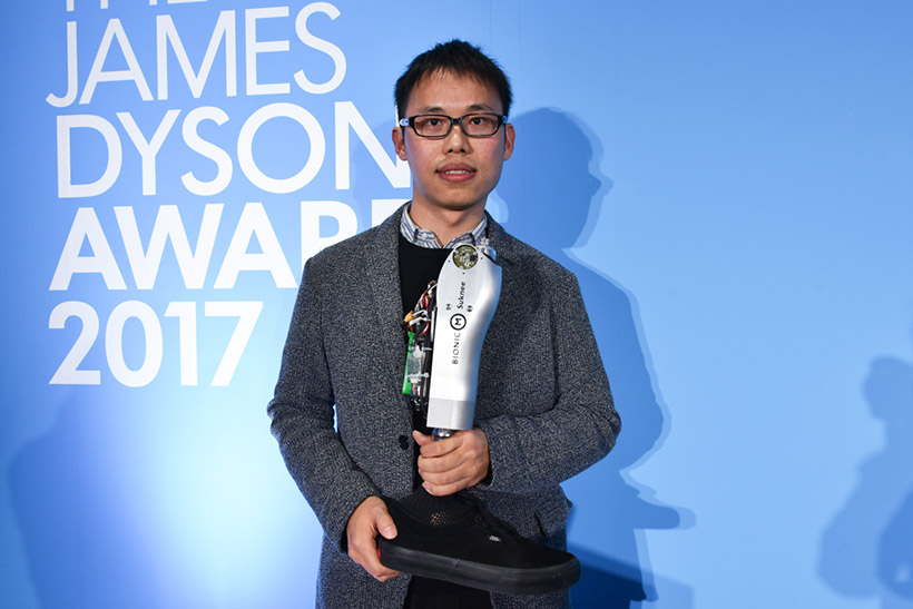 ↑現在は東京大学大学院 情報理工学系研究科 知能機械情報学専攻。一度社会人を経験し、再度大学で義足の開発・研究を行っている