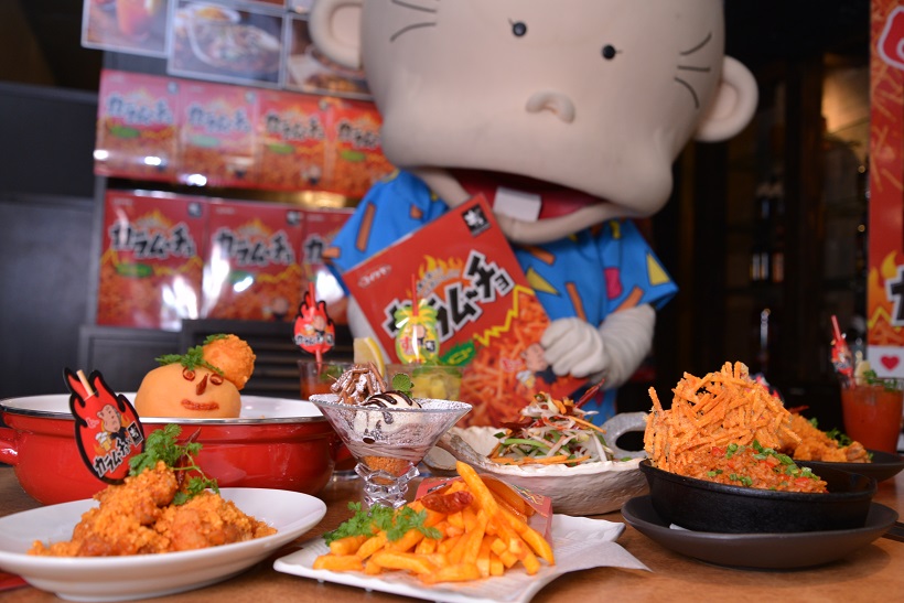 攻める湖池屋「カラムーチョ」が「土間土間」とコラボ！8品のうま辛居酒屋メニューに“ヒー”トアップ
