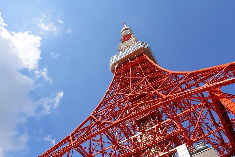 東京タワーの色は「赤」ではなかった! 還暦を迎える東京タワーの秘密8選！