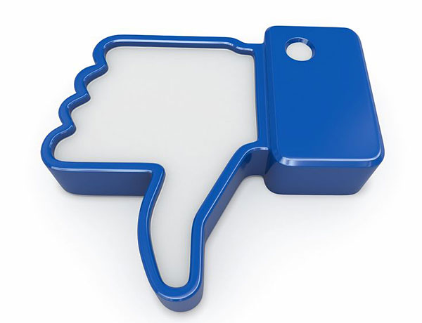 Facebookのリア充アピールがつらい。どうすればいいの？