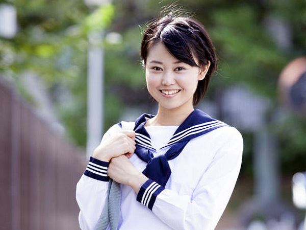 太宰治のパクリ疑惑。『女生徒』と『俗天使』を検証する
