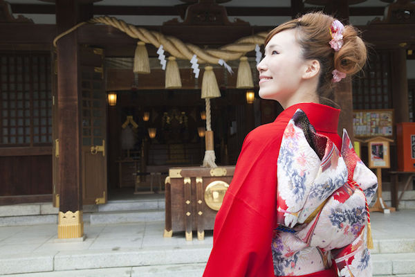 意外と知らない神社・お寺での正しい参拝作法