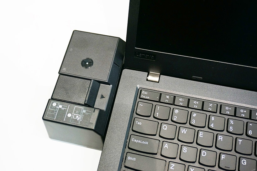 ↑ThinkPadベーシックドッキングステーション 予定価格2万円(税抜)