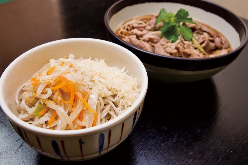【立ち食いそば】これぞ「究極の隠れ名店」だ! 驚きのコスパを誇る霞ヶ関・官庁内の名店