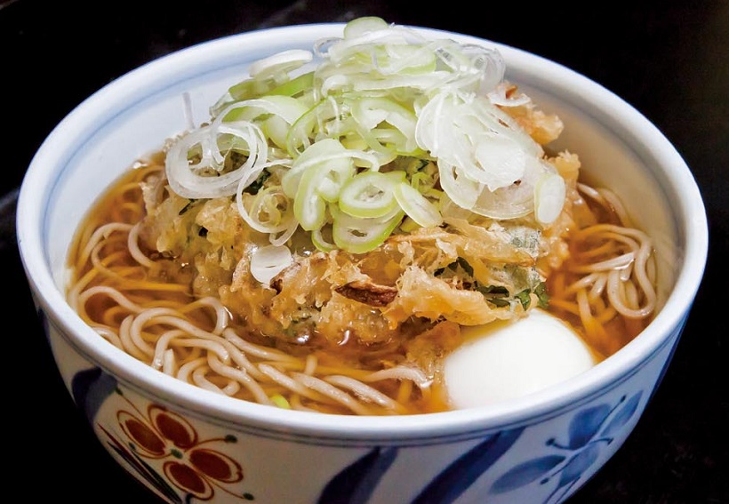 【立ち食いそば】つゆにほぐれる「揚げ」が秀逸! 激戦区で高い支持を集める浅草橋の名店