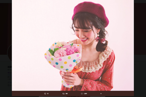 「これは攻めすぎだろ」 初ソロ写真集発売で大注目のAKB48・加藤玲奈