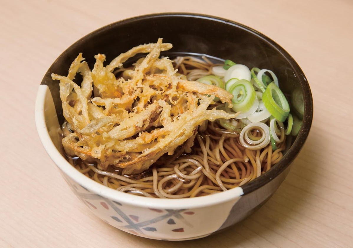 【立ち食いそば】衣パリパリで中はしっとり「ごぼう天そば」は必食! 西新宿の「そば難民」を救う名店