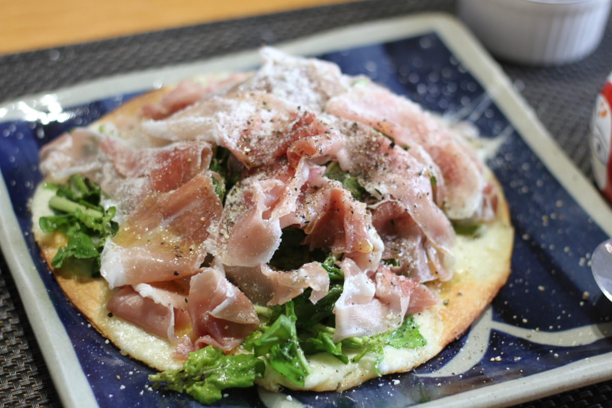 やっぱりピザは素材だな! カルディ食材で作った2種類のピザが最高のデキだった