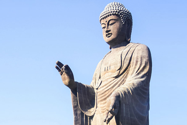 なぜ日本は巨大仏だらけなのか