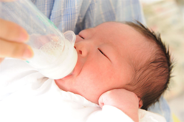 海外の赤ちゃんは何を飲んでいる? 世界のミルク事情