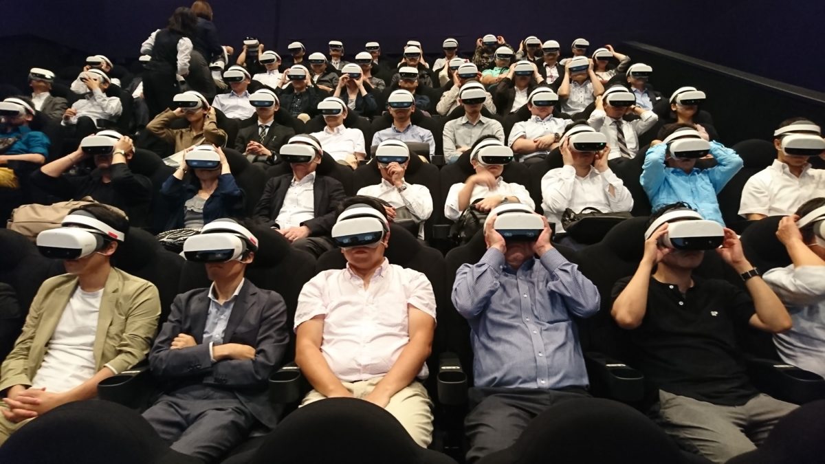 【迅速に鑑賞推奨】映画館でVRを堪能! 希少なエヴァ、おそ松さんなど意欲作だらけ!