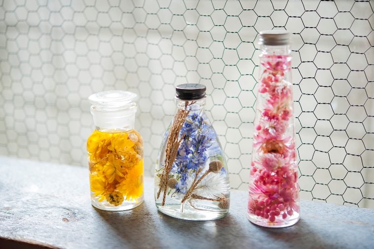 ギフトにもぴったり。人気の植物標本「ハーバリウム」の自作が楽しすぎ！