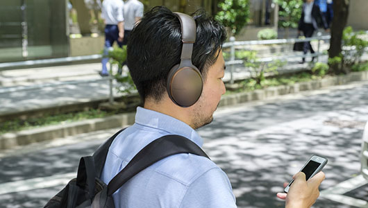 NC（ノイキャン）機能はいまやマスト! 高機能化が進む「高級ワイヤレスヘッドホン」のイチオシはコレだ