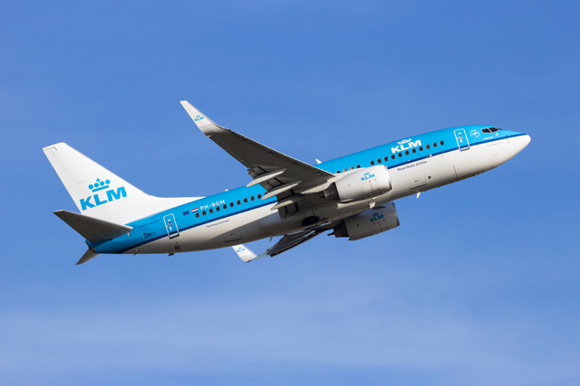 弱点は笑い飛ばせ! 「KLMオランダ航空」のユーモアあふれるPRが大評判