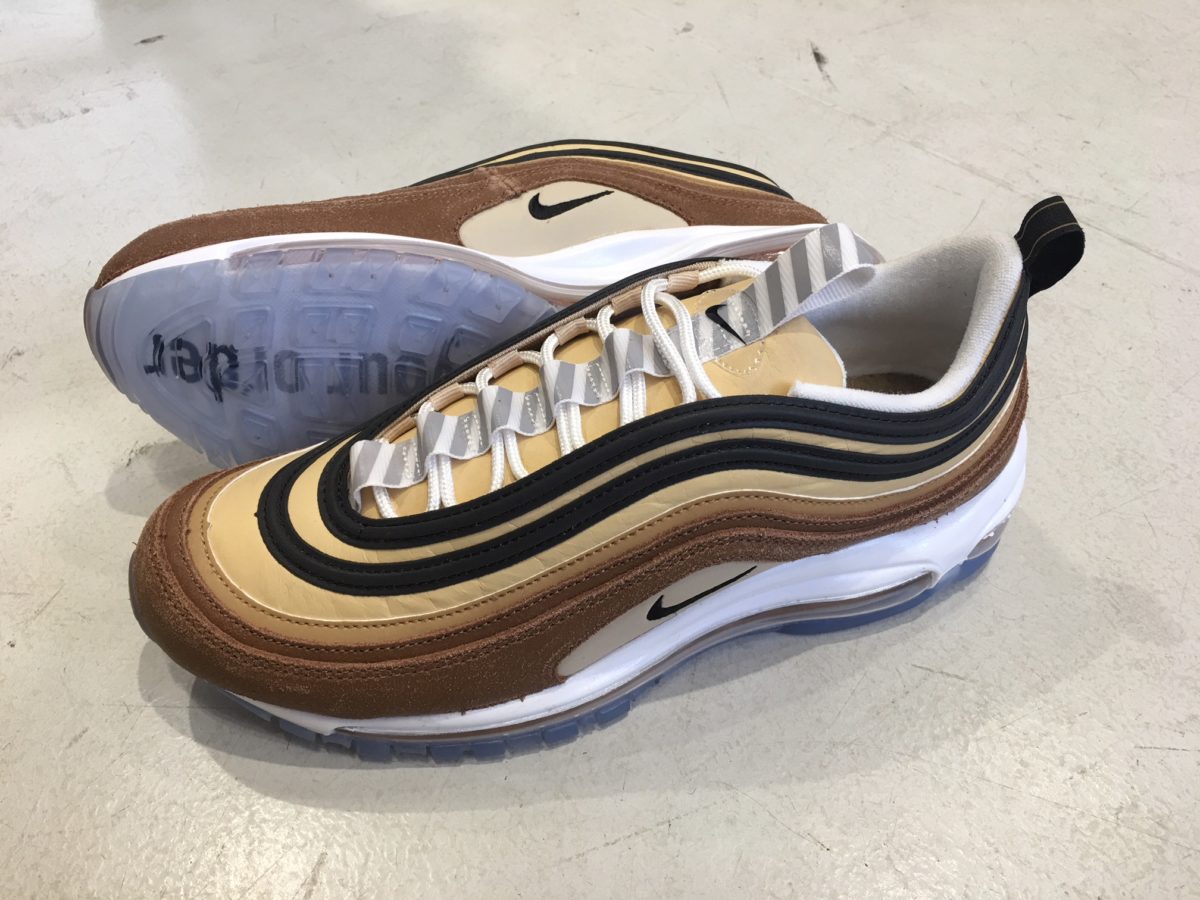 スニーカー通感涙！ ナイキ通販の梱包仕様で飾られた「NIKE AIR MAX 97 ALE」レビュー！