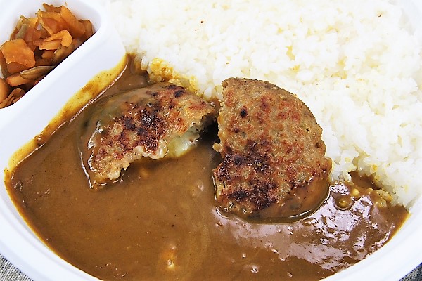 【テイクアウトめし】リピーター続出! チーズがあふれだす CoCo壱番屋「チーズインハンバーグカレー」
