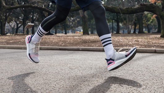 あまりのフィット感に声をあげた! アディダス「ULTRABOOST 19」をランを愛するファッションのプロがレビュー！