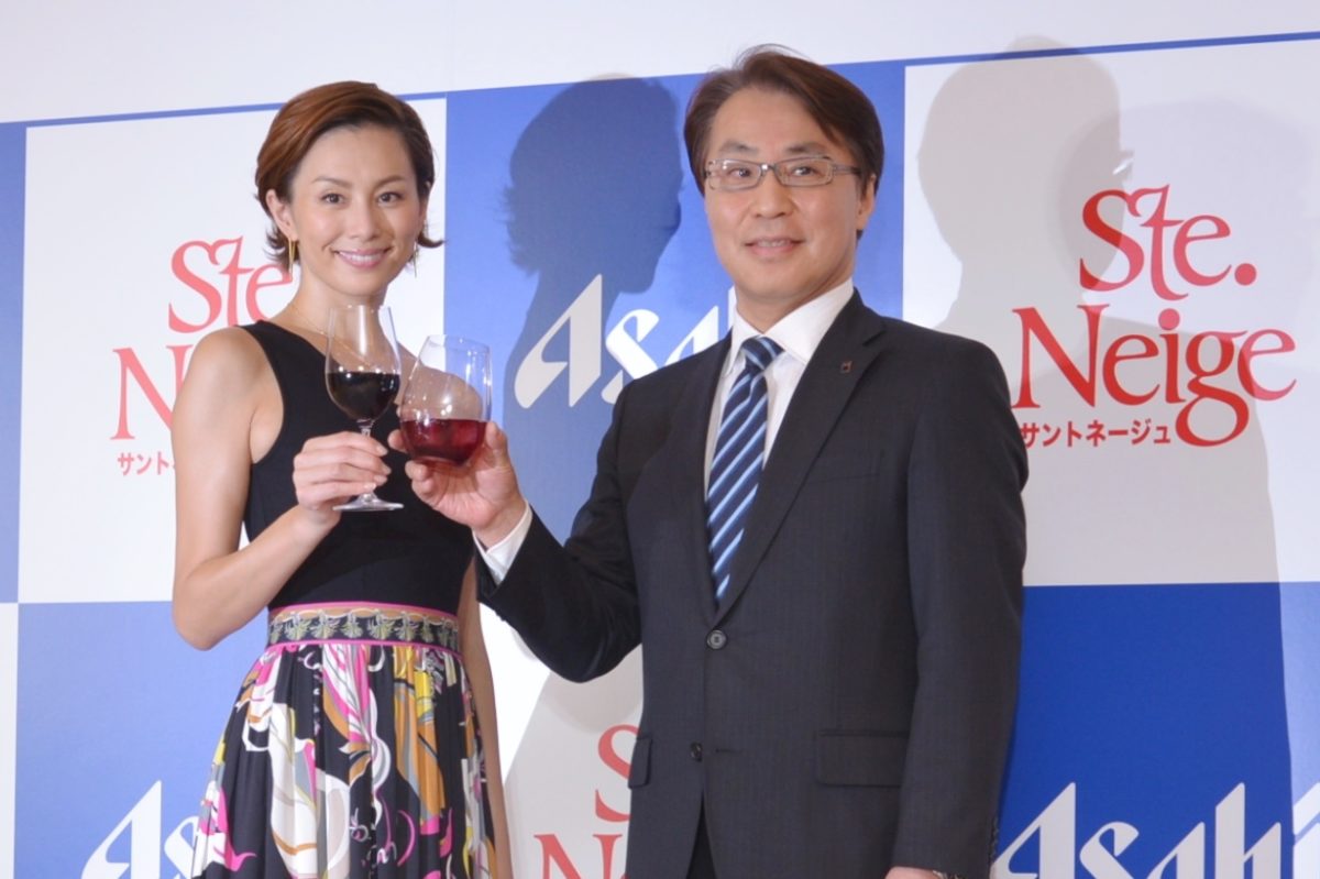ワイン大使・米倉涼子の嗜み方は？ 2019年のワイントレンドとともに解説