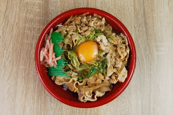 【テイクアウトめし】王道中の王道なのに“上品”!? オリジン弁当「オリジンスタミナ丼」