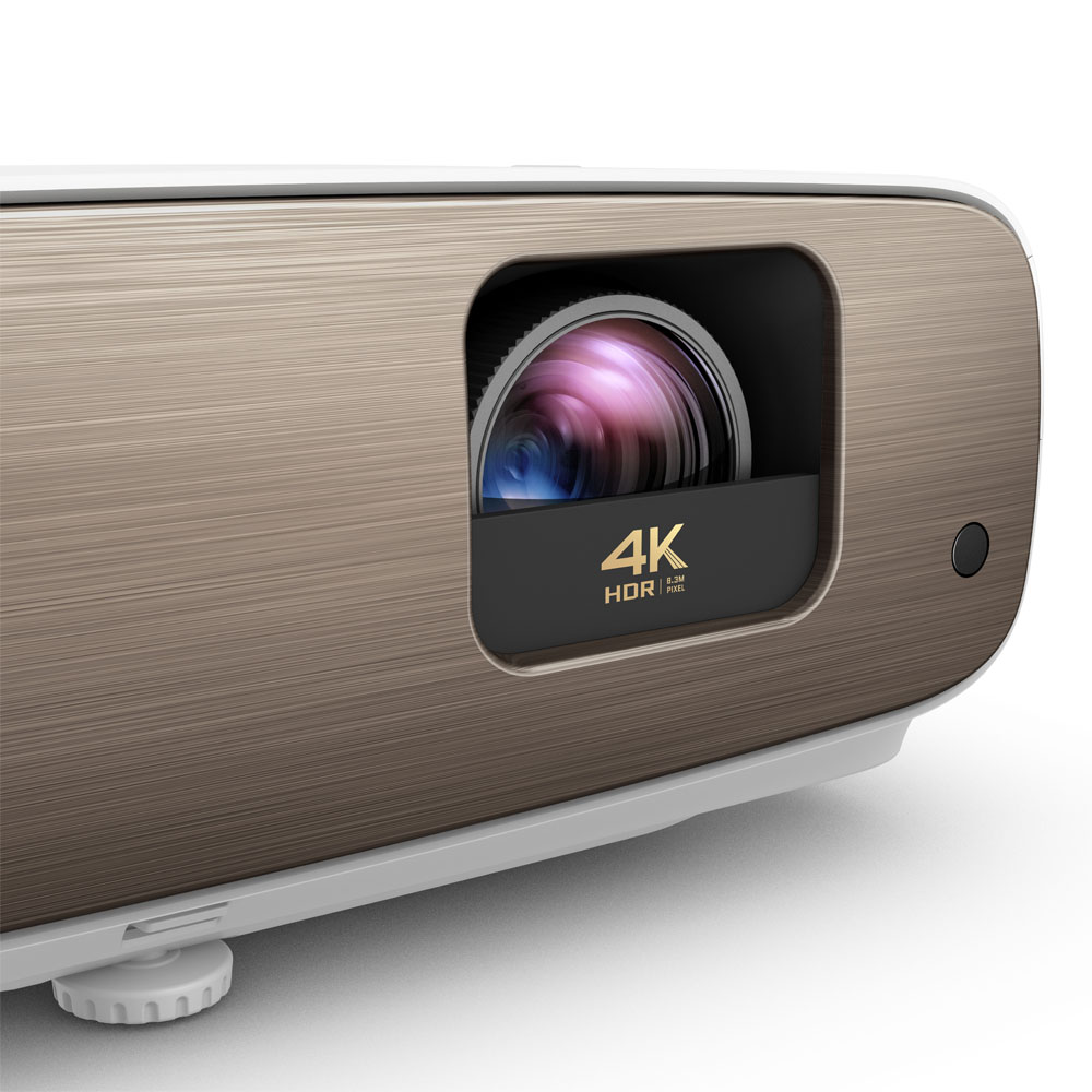 ひとり暮らしで手に入る最高のシネマ体験! ベンキューの4K短焦点プロジェクター「HT3550」