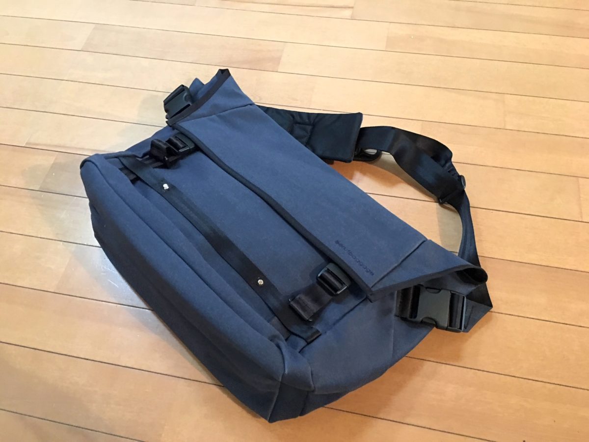 スーツにも、サイクルジャージにもフィットするberuf baggage
