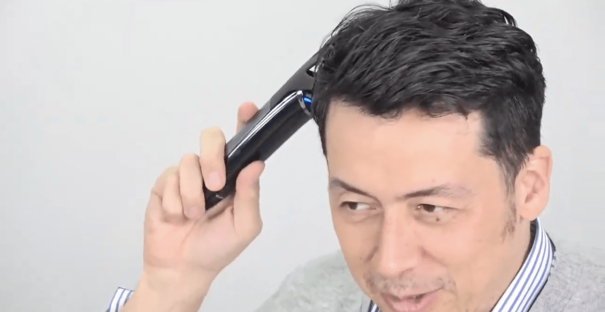 お風呂上がりに使いたい! シャープ「スカルプエステEX」を編集長ヤマダが全力プレゼン