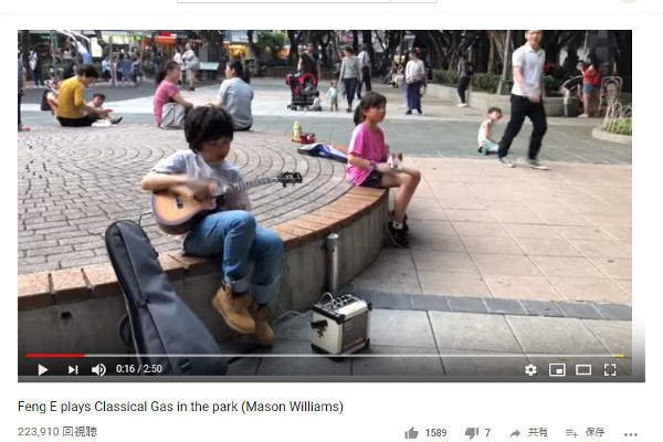 【必見オモシロ動画】この若さで超絶技巧!? ウクレレの限界を超えた演奏を魅せる天才少年