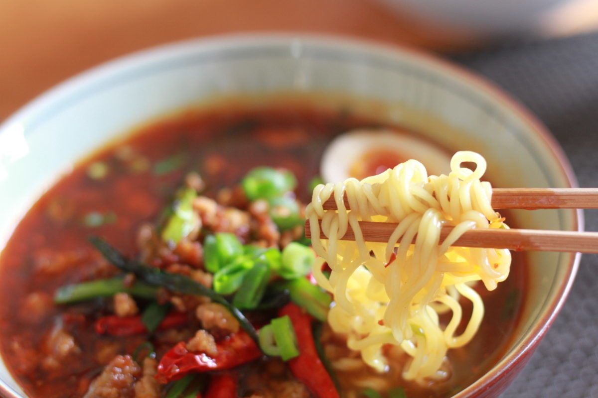 1位の「名古屋メン」は箸が止まらぬウマさ! カルディ「エスニック麺」ランキング