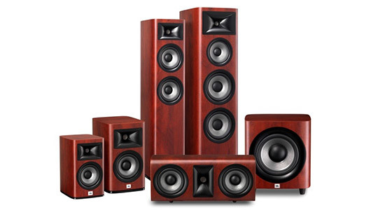 JBL伝統のホーンを搭載! 全6機種を揃えたスピーカーシステム「STUDIO 6シリーズ」