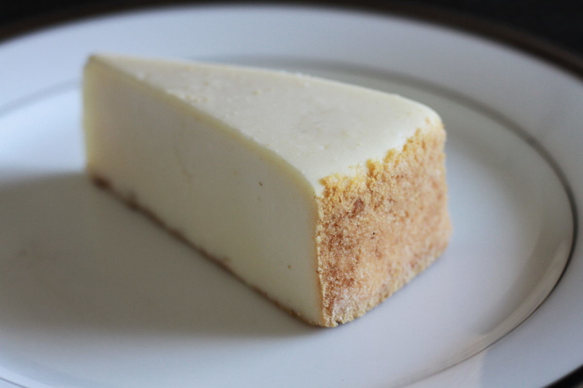 1位はウマすぎて吐息が漏れちゃう! カルディ「冷凍ケーキ」ランキング