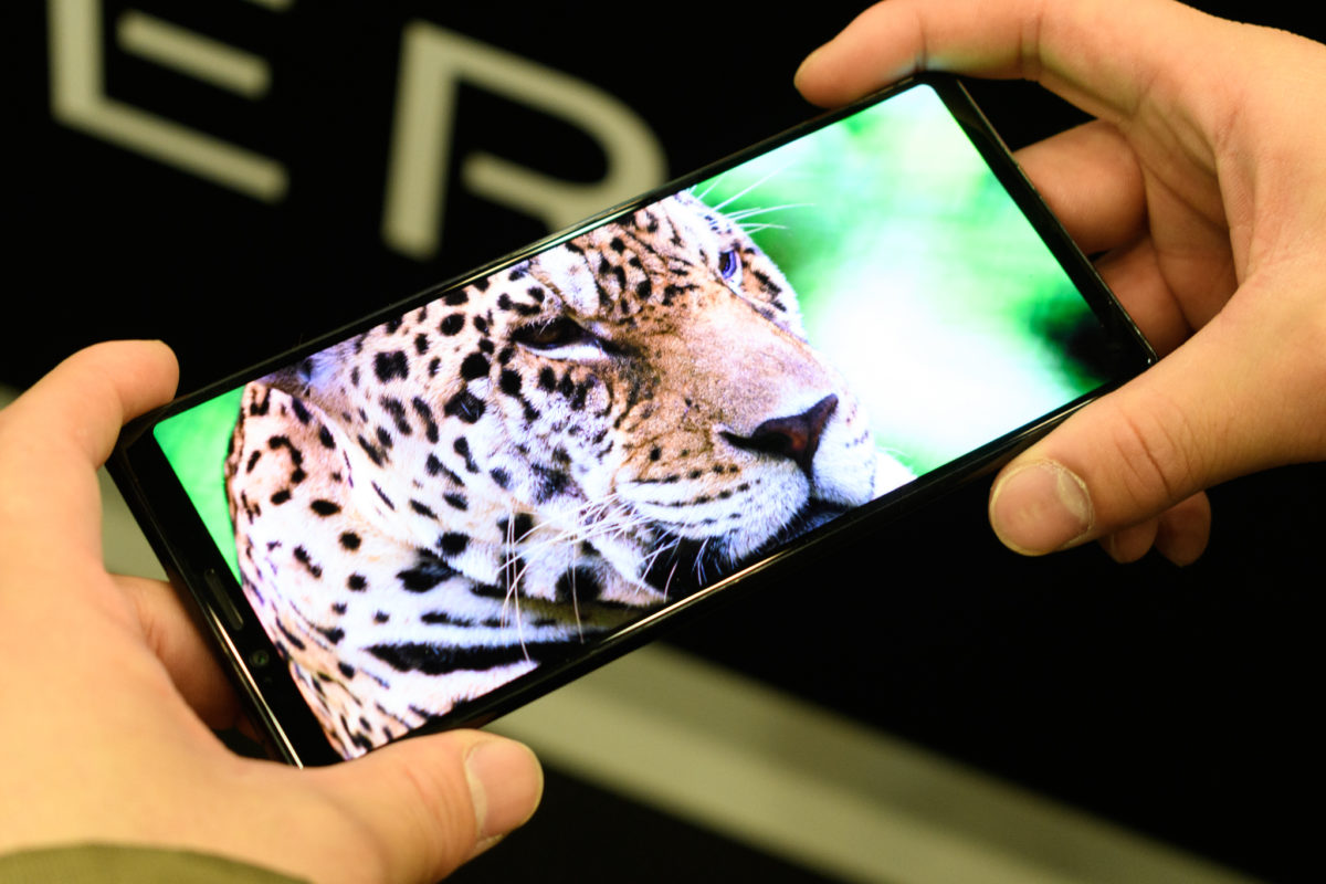 スミマセン! 映像美だけじゃなかったよ凄いとこ！ 「Xperia 1」の21:9が生む「利便性」について