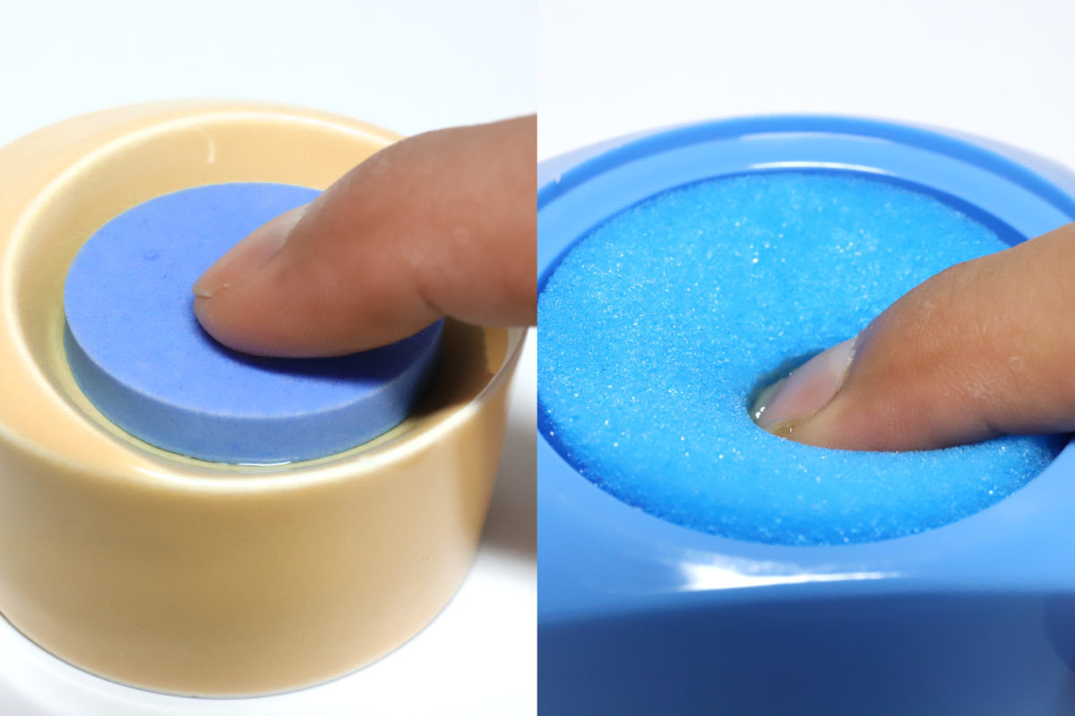 ↑容器に水がある限り、常に最適な水分をキープするので、スポンジのように指をびしょびしょにしてまで押し込む必要がない。これは快適