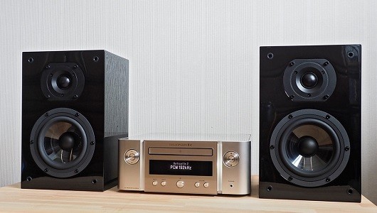 ハイレゾ入門プレーヤーとして実に万能! マランツ「M-CR612」でスピーカー接続の違いを聴く