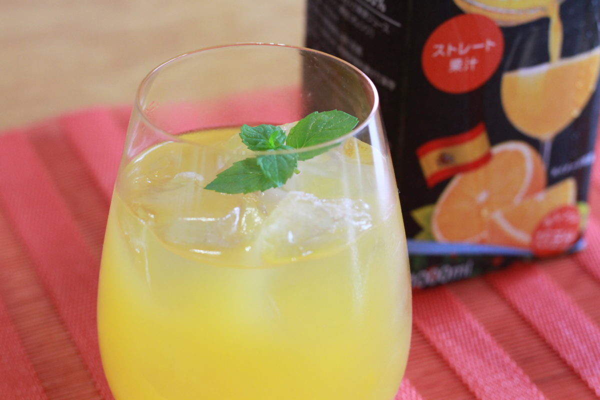 1位は「夏の楽しみ」になる鮮やかな味! カルディ「果汁100％ジュース」ランキング