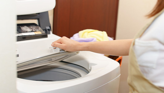 「縦型洗濯機」おすすめ6選！ 洗浄力、時短力、衣類へのやさしさ、どれを求める？