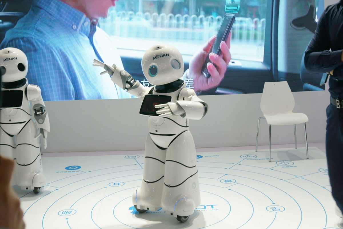 これぞ「ガジェット感」だよなー！ 中国テクノロジーが光るロボ＆ガジェット【鈴木朋子のCES ASIA探訪記】